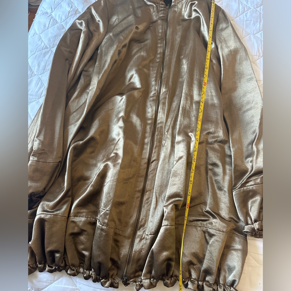 R—Designer Jacket - Picture 7 of 14